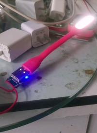 焊錫焊的，焊的時間太久，電池嚴(yán)重發(fā)熱，現(xiàn)在存電太少了