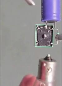 利用電容充放電和繼電器做一個閃燈