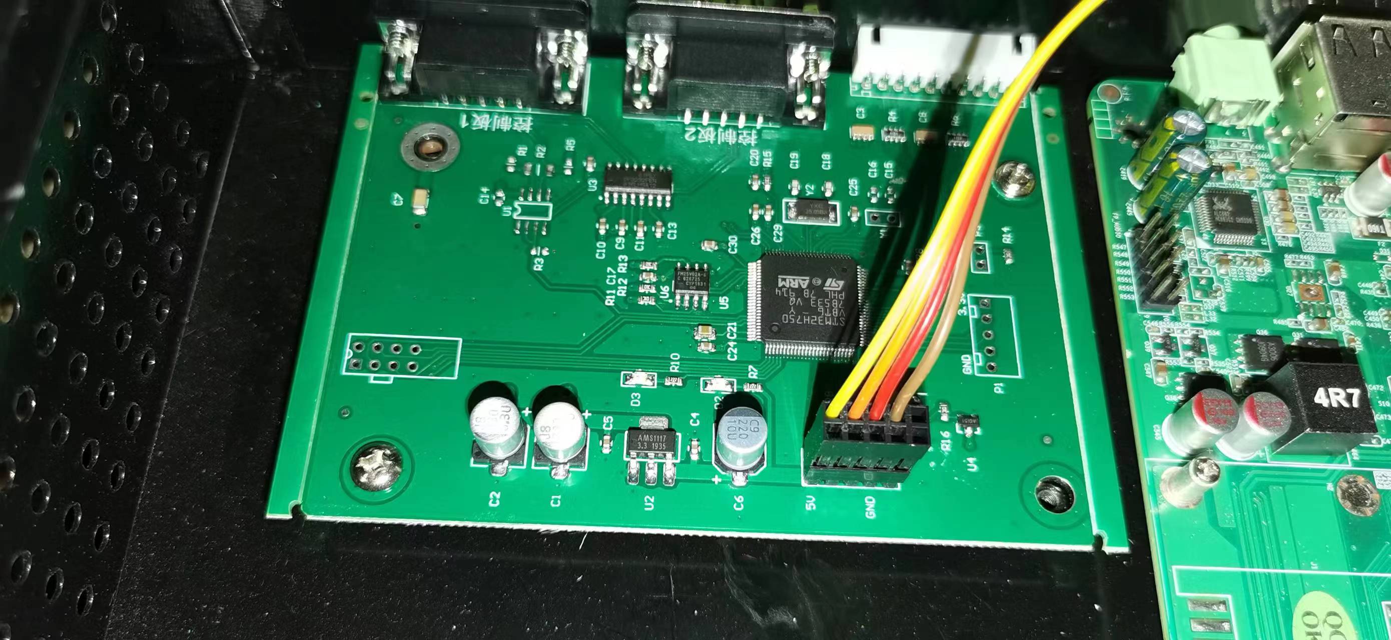 你好，我有个硬件困扰，STM32H750VBT6芯片没有办法硬破，我需要把程序提出来，有懂这块的吗？