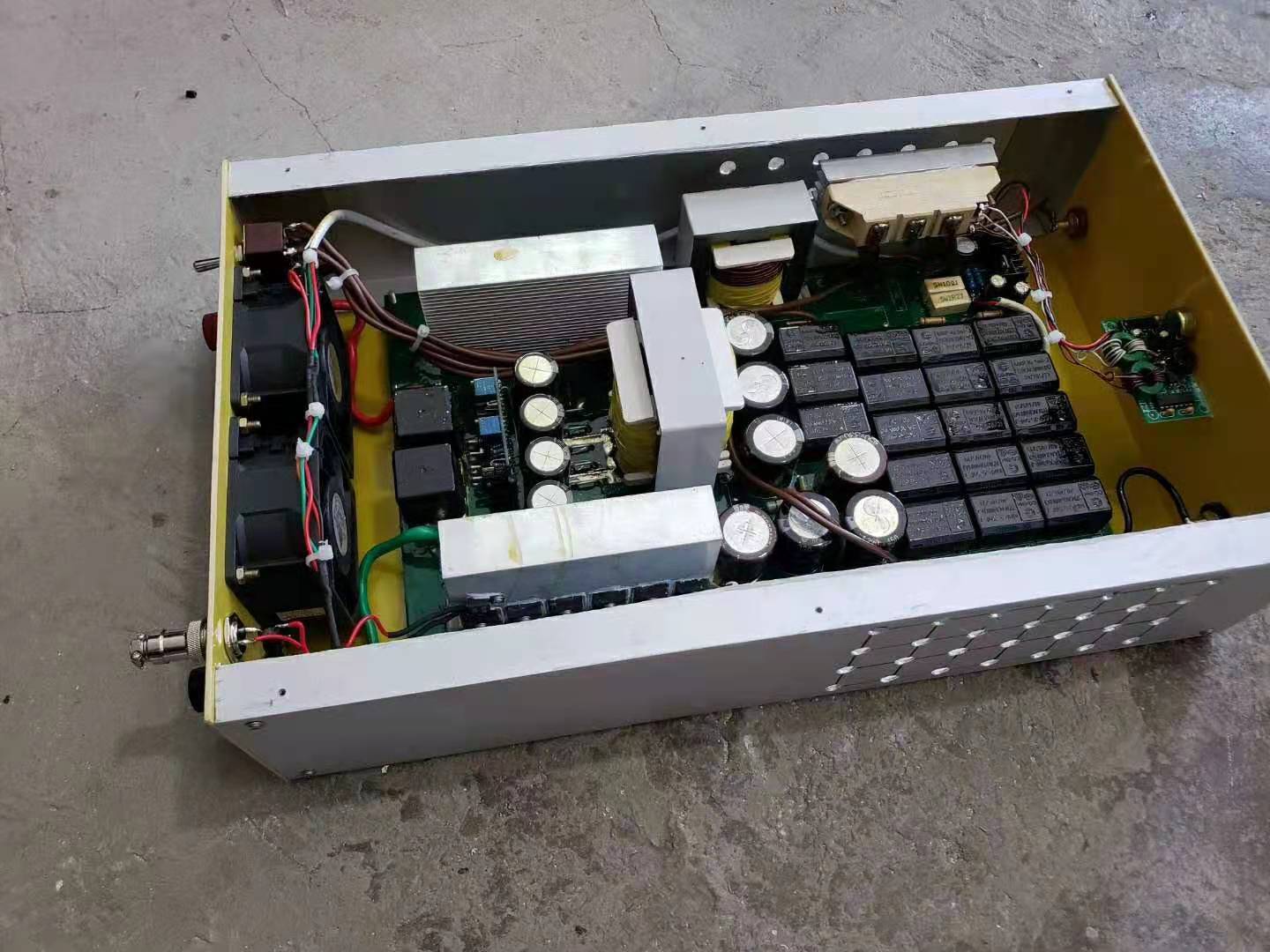 黑科技捕吸魚神器純海水機逆變器目前吸魚最牛好的捕抓逮魚脈沖機