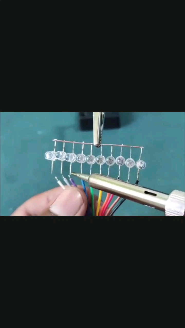 LED追踪器音乐反应电路2/4