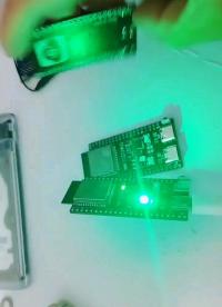 自制ESP32S3核心板，并是使用circuitpython進(jìn)行開發(fā) #ESP32S3 #物聯(lián)網(wǎng) 