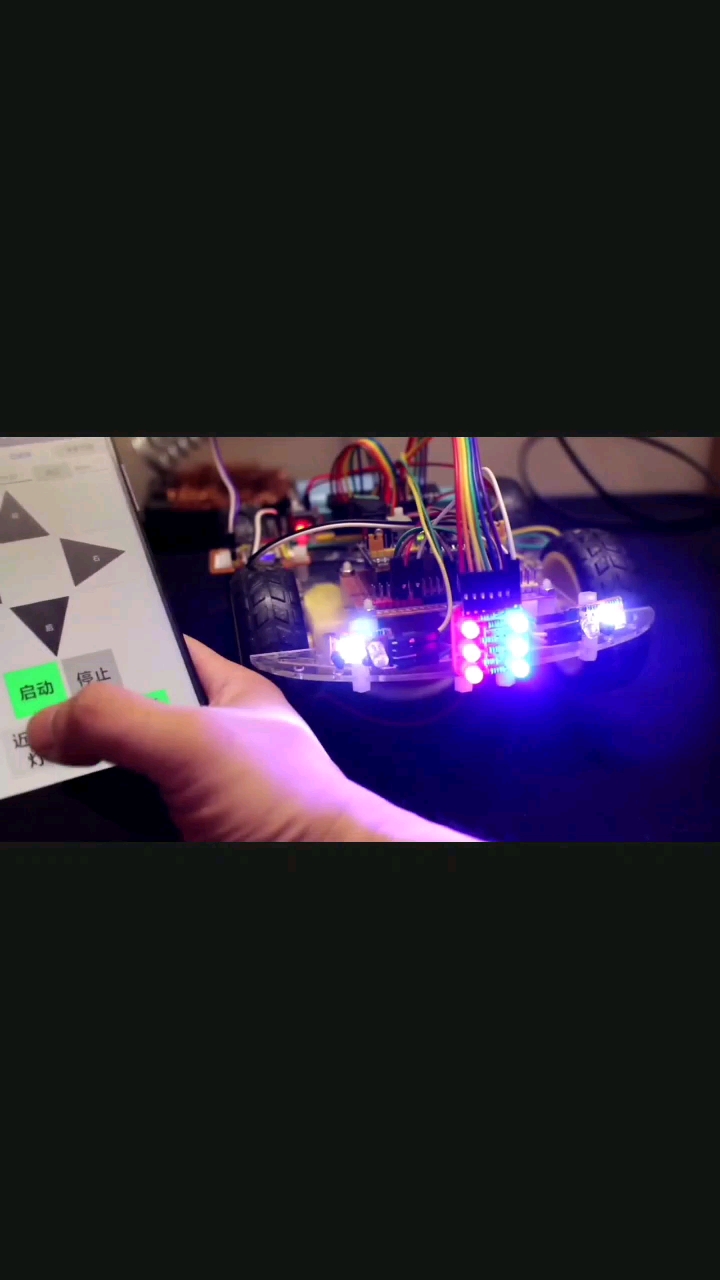 遠光燈和近光燈可以切換的WIFI小車 #科技小制作 #DIY?? #單片機 #ESP8266 #硬聲創作季 