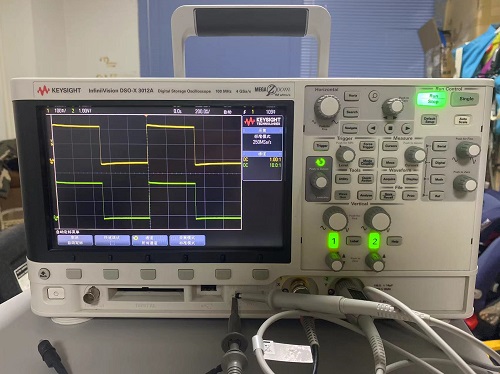 DSOX3012A示波器.jpg