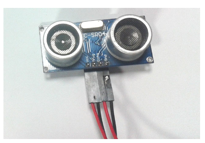 使用超声波传感器和Arduino构建一个避障机器人