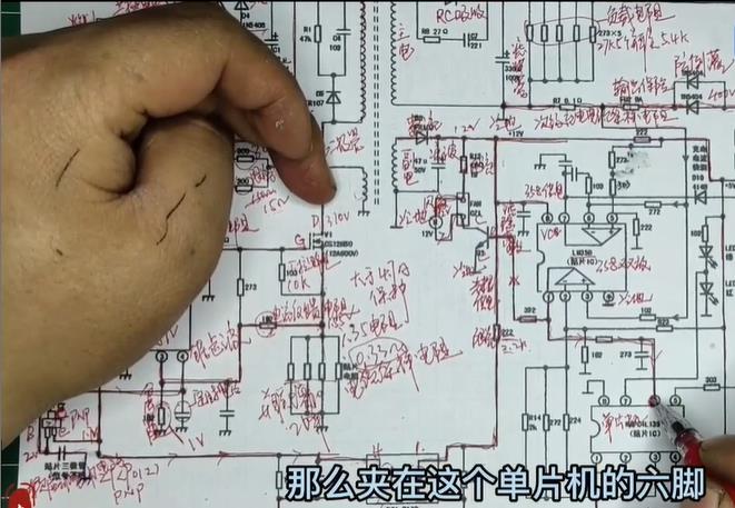 雅迪电动车充电器工作原理