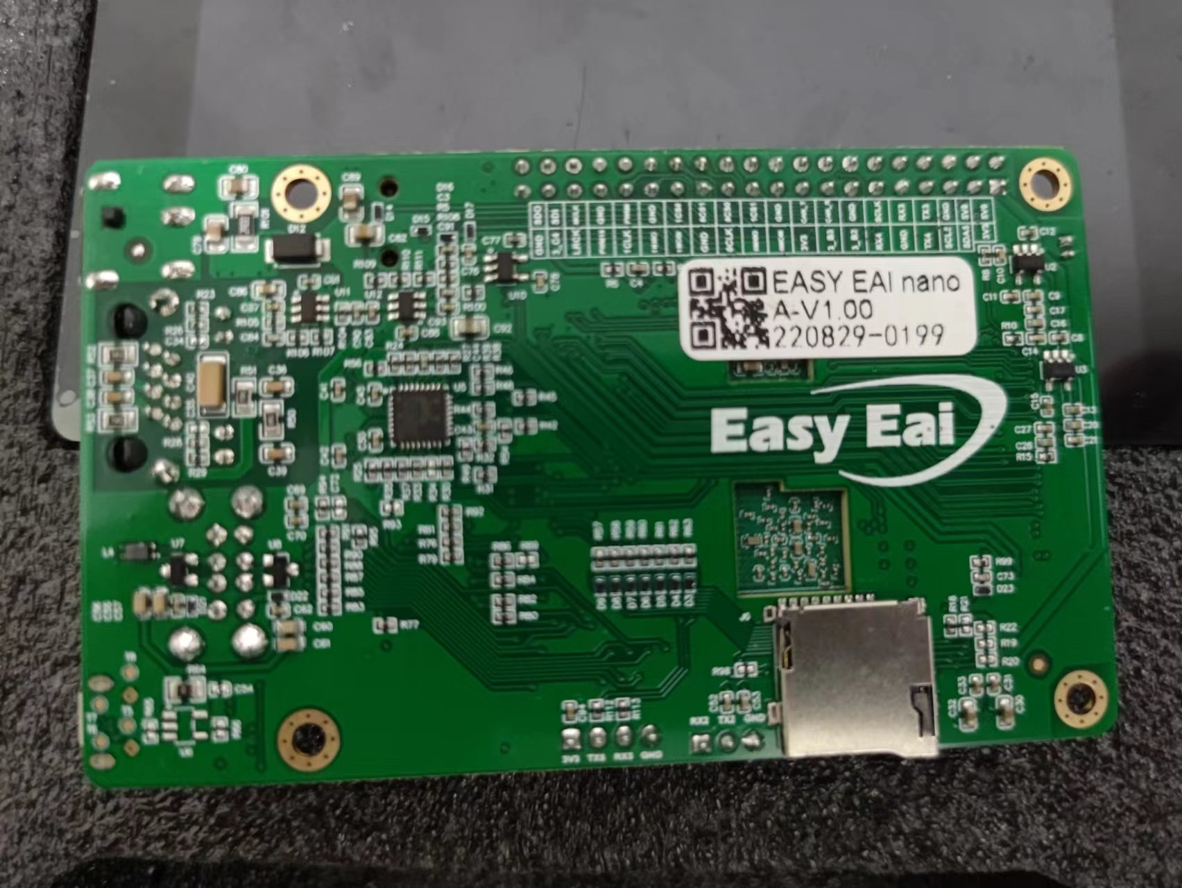 【EASY EAI Nano开源套件试用体验】开箱上电体验-开源软件 ear3