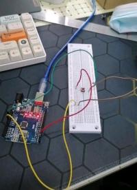 Arduino DigitalReadSerial實例