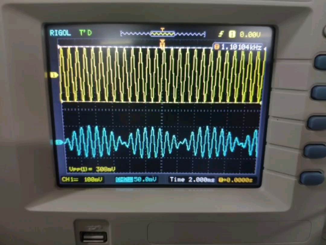 示波器其實(shí)也挺好玩的#電路原理 #電子技術(shù) 