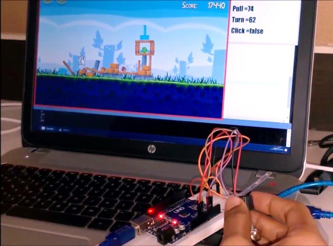 基于Arduino的愤怒的小鸟游戏控制器，使用柔性传感器