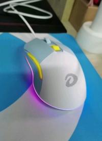 達爾優EM901鼠標，很漂亮#電工 