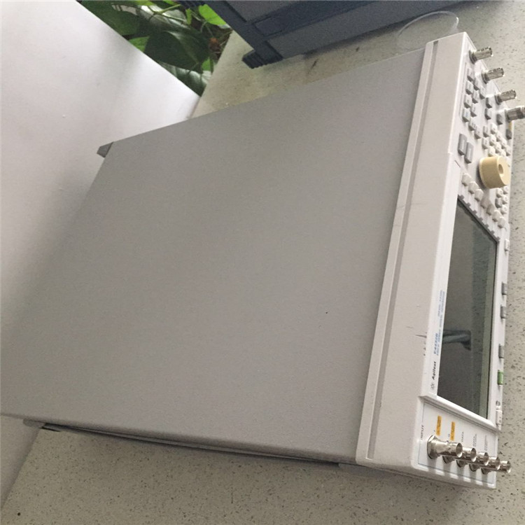 Agilent<b class='flag-5'>安捷伦</b>E4431B<b class='flag-5'>射频</b><b class='flag-5'>发生器</b>2<b class='flag-5'>GHz</b>