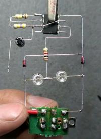用NE555制作汽車轉向燈