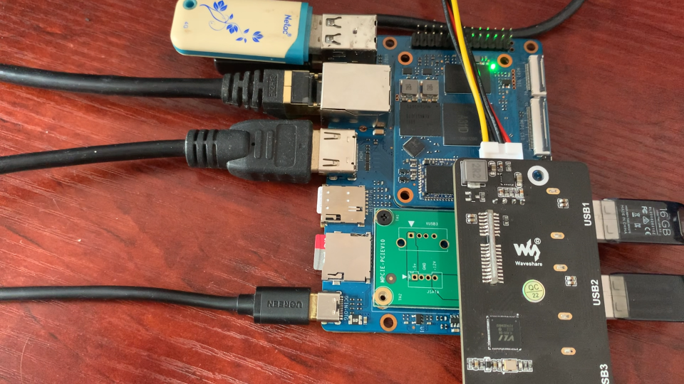 Banana Pi BPI-CM4计算机模组测试PCIe转USB HUB功能
#linux #嵌入式开发 