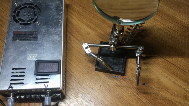 00021 利用二極管特性制作鉗位電路實際演示講解，日常應用非常廣泛！ 