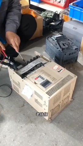 變頻器回路欠壓故障咋回事？#電路板維修 #變頻器維修 #醫(yī)療設(shè)備維修 #工控變頻器伺服plc #硬聲創(chuàng)作季 