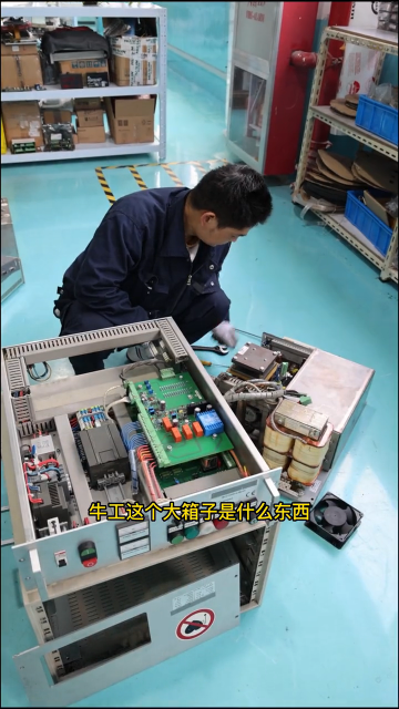 來自西班牙的高壓脈沖充磁機故障維修，直流電容器容量降低，修復ok，牛工就是??#數控維修達人就#硬聲創作季 