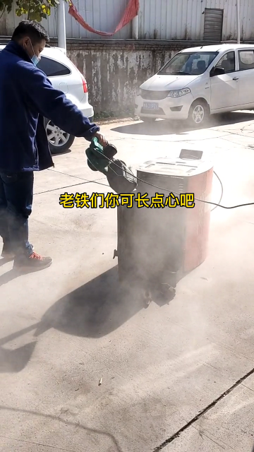 工控自動化設備要注意保養和除塵！看把師傅給“雷”住了吧！#變頻器維修 #電路板維修 #工控變頻#硬聲創作季 