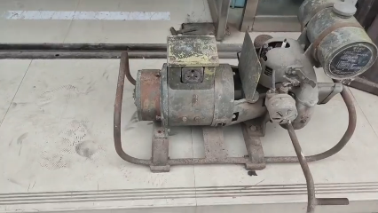 #硬声创作季  老黎维修一台50年前的电影发电机